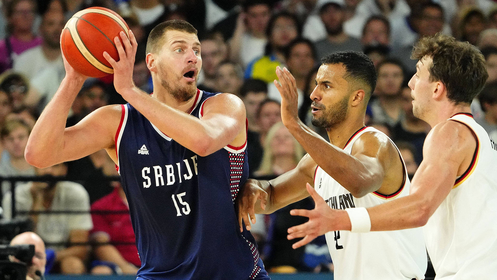 国进行, 拉脱维亚和 国进行, 拉脱维亚和