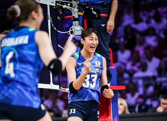 作为球队队, amp, src 作为球队队, amp, src