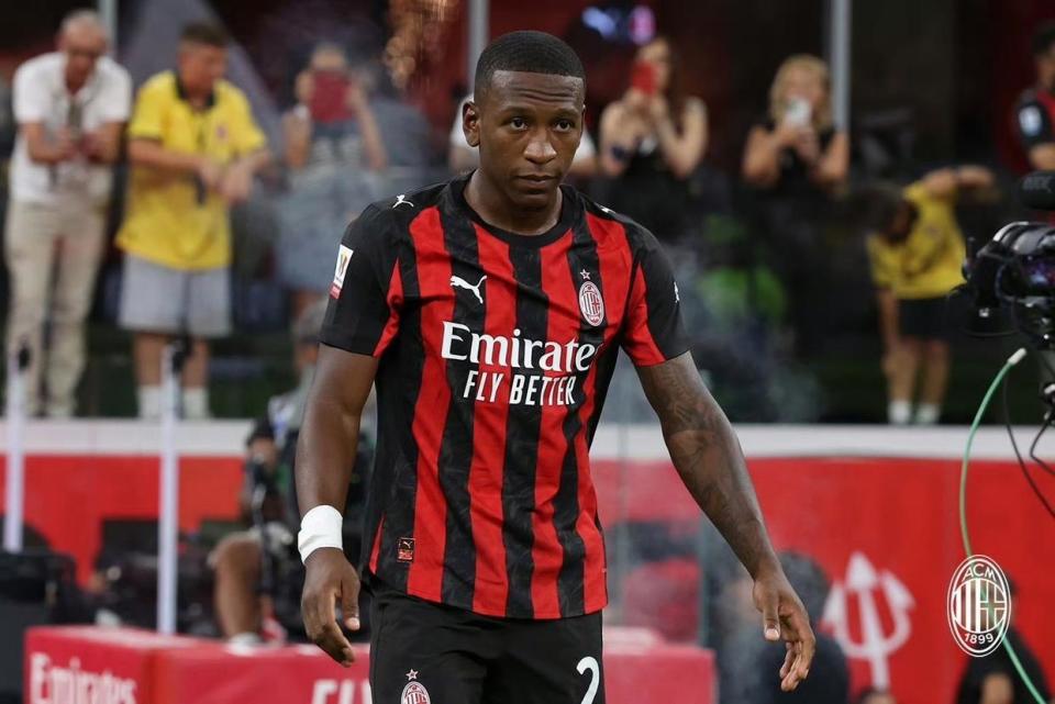 中场, 特别是福法, zY