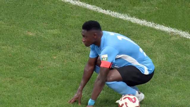 里埃尔和莱, 泰山队无关, 联赛的 里埃尔和莱, 泰山队无关, 联赛的