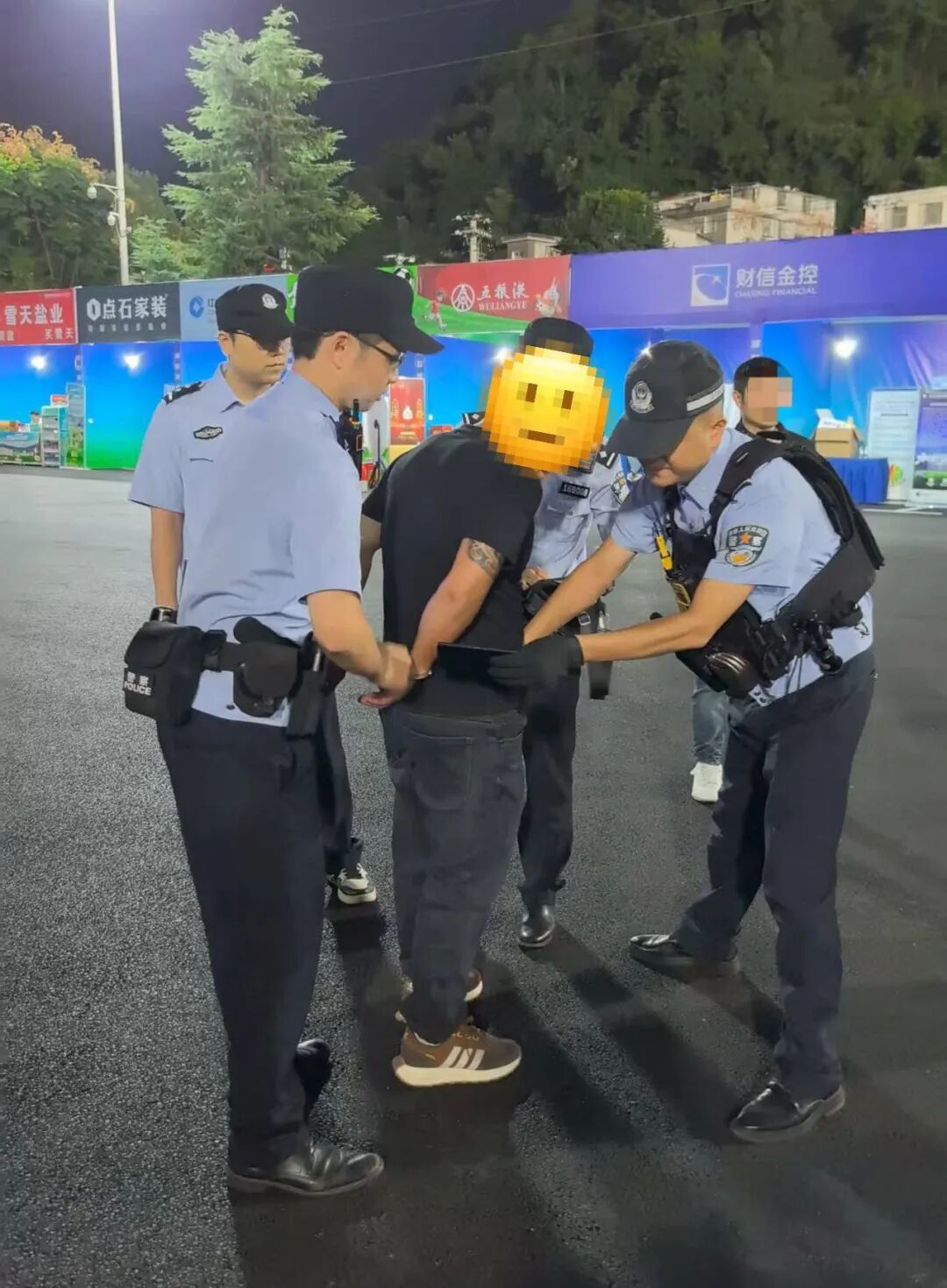 联赛正如火, alt, 案件正在进 联赛正如火, alt, 案件正在进