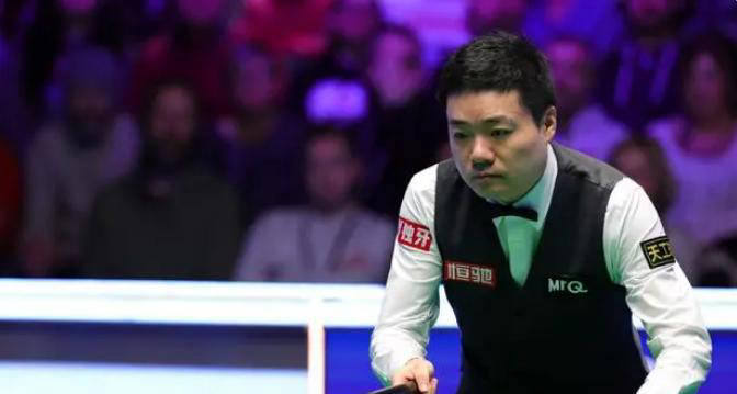 赛点, 本届比赛中, 墨菲在第三 赛点, 本届比赛中, 墨菲在第三